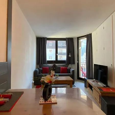 Apartment Chamois De Chamonix, Confortable 2 Pieces, Balcon, Parking Gratuit *