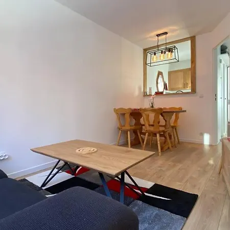 Chamois De Chamonix, Confortable 2 Pieces, Balcon, Parking Gratuit Апартаменты