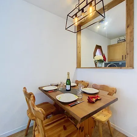 Chamois De Chamonix, Confortable 2 Pieces, Balcon, Parking Gratuit 아파트 *